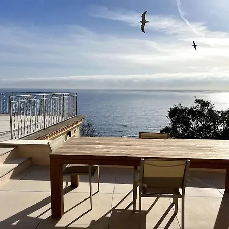 La Maison De Celine Vue Mer Panoramique Et Jacuzzi Villa *