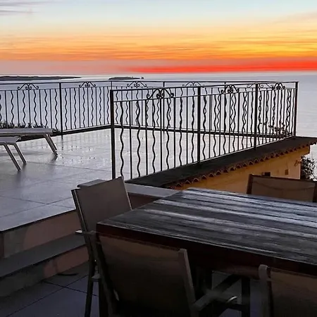 Villa La Maison De Celine Vue Mer Panoramique Et Jacuzzi Theoule-sur-Mer